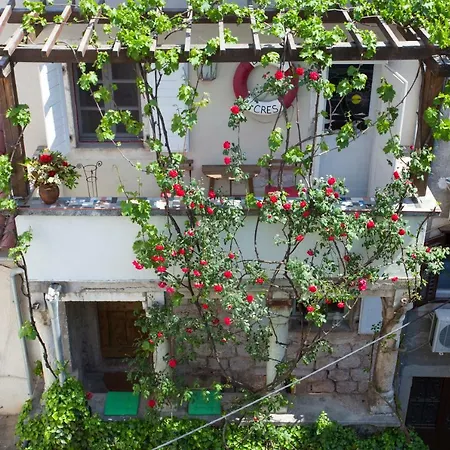 Barbarossa House With Parking Apartment Cres Exterior foto