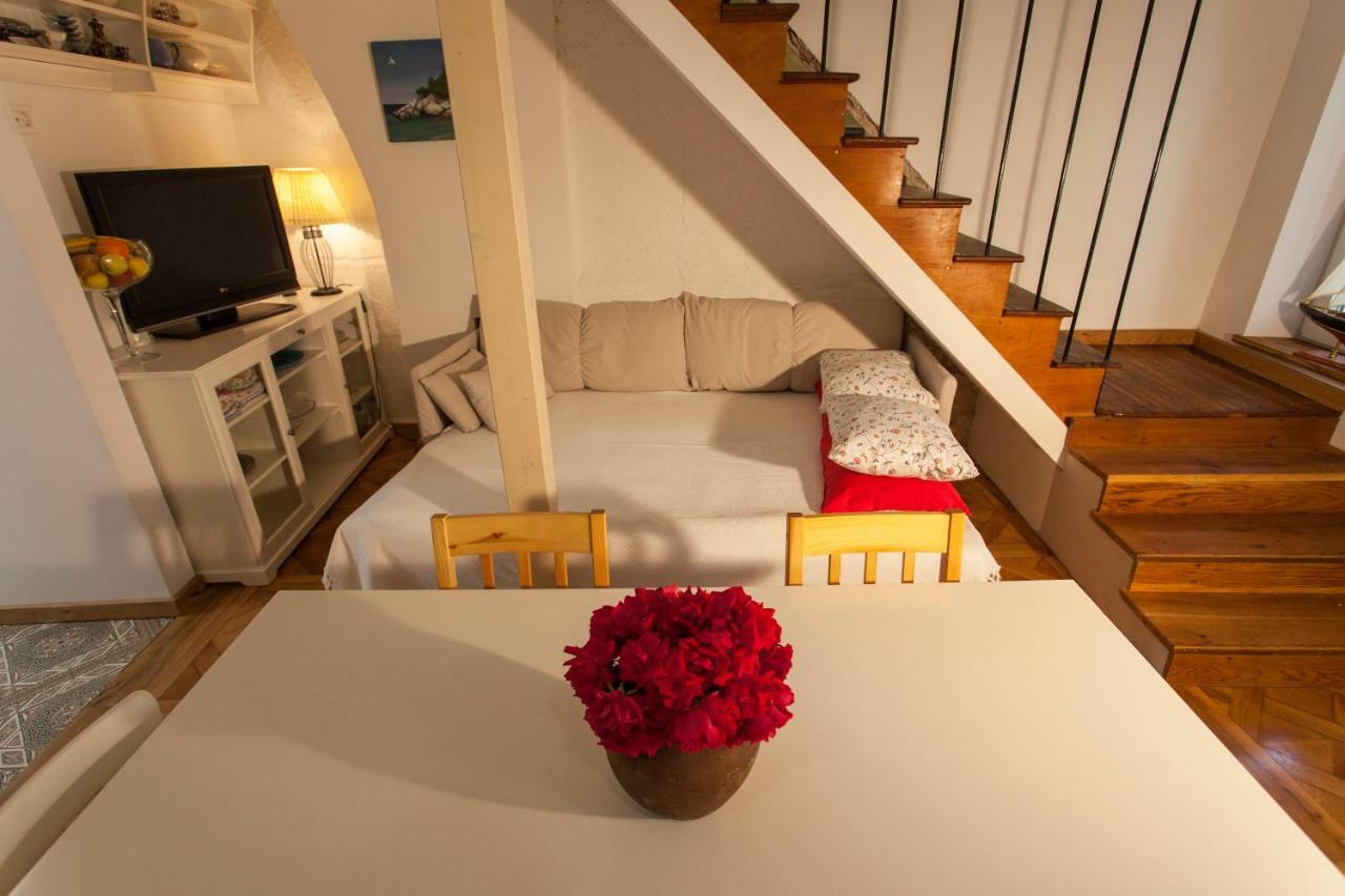 Barbarossa House With Parking Cres