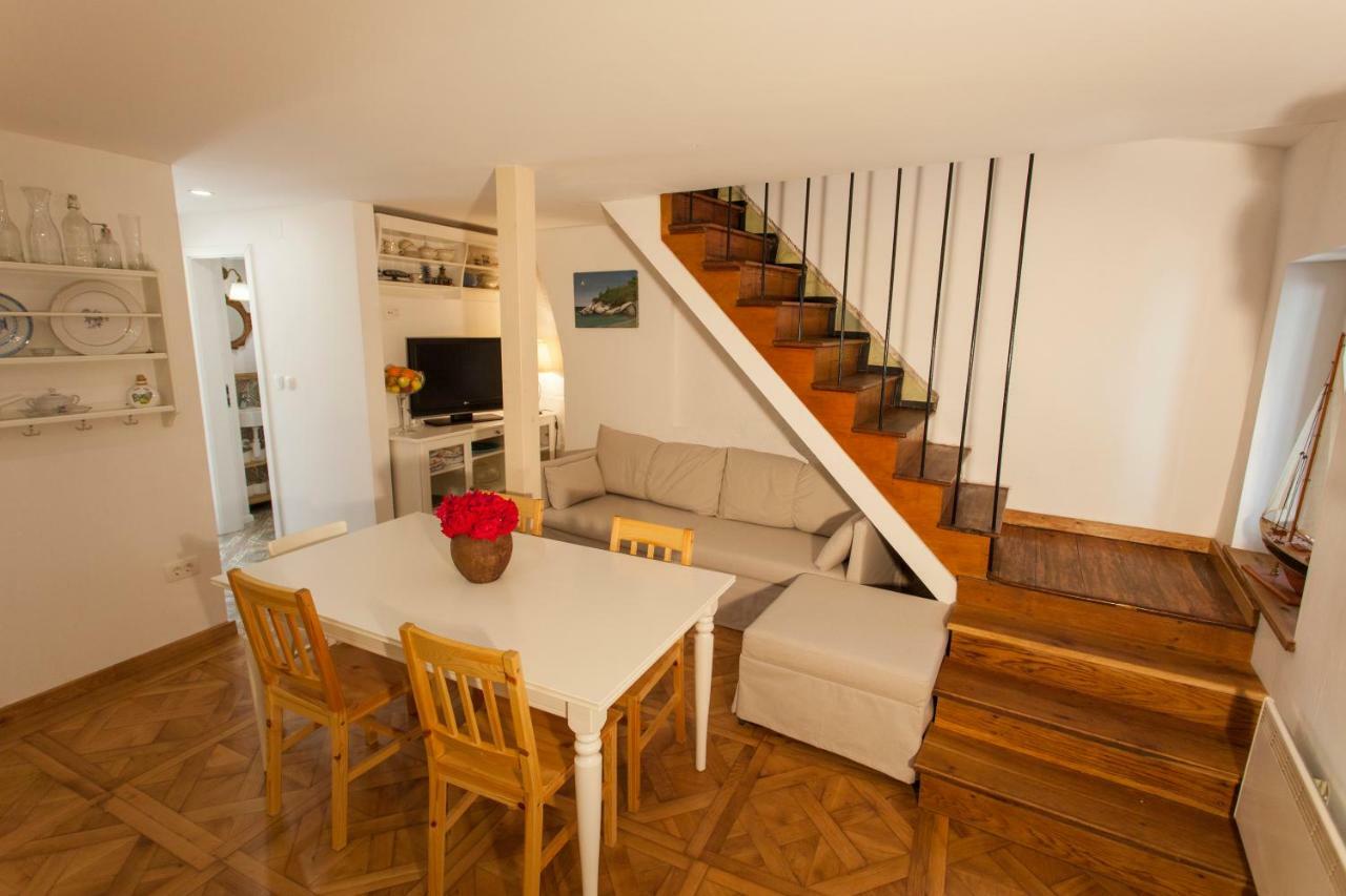 Apartament Barbarossa House With Parking Cres